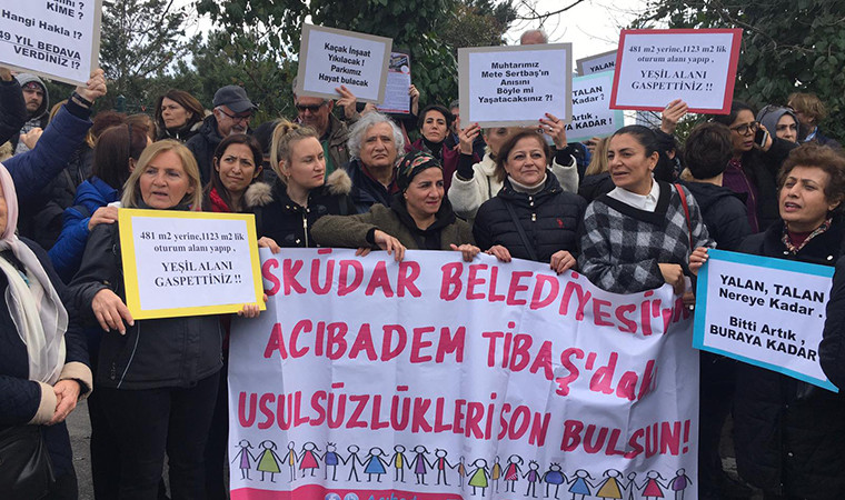 İstanbul'da tarikat yurdu protestosu
