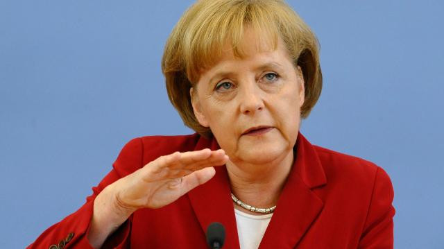 Merkel'e ''suikast'' suçlaması