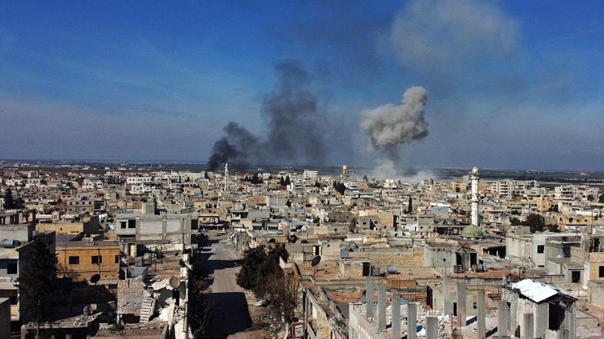 İdlib'deki hain saldırı dünya basınında: ''Rus uçakları Türk askerini vurdu''