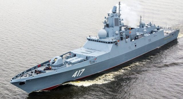 Rusya iki savaş gemisini Suriye kıyılarına yolladı