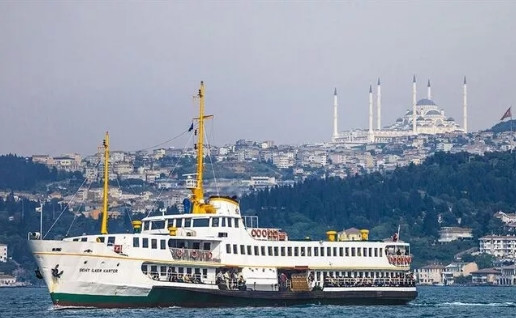 İstanbul'da Adalar'a vapur seferi 24 saate çıkarıldı