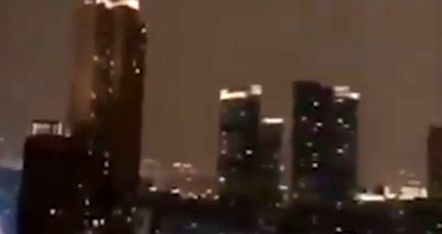 Karantinaya alınan Vuhan'dan tüyleri diken diken eden görüntü