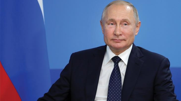Rus lideri Putin 4 generali görevden aldı