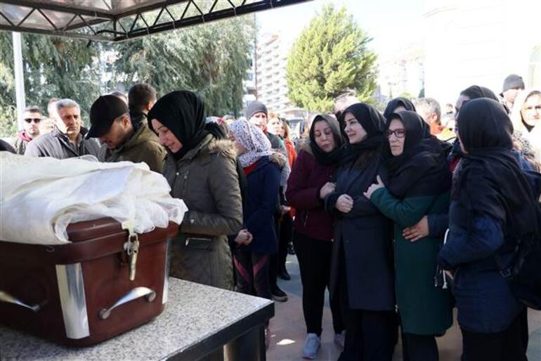 Uçak kazasında ölen genç kadına kahreden veda - Resim: 3