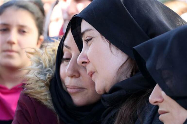 Uçak kazasında ölen genç kadına kahreden veda - Resim: 4
