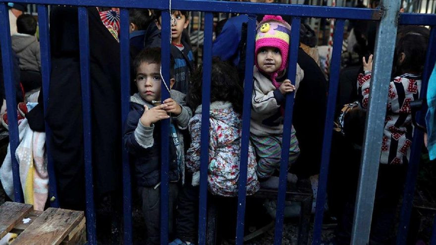 Yunanistan engellediği mülteci sayısını açıkladı