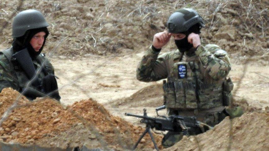 Yunanistan, Türkiye sınırını ağır silahlarla yığdı