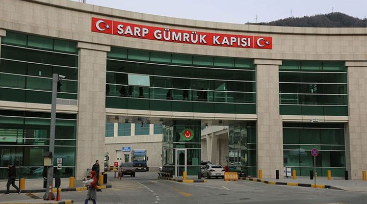 Sarp Sınır Kapısı, yolcu geçişlerine kapatıldı