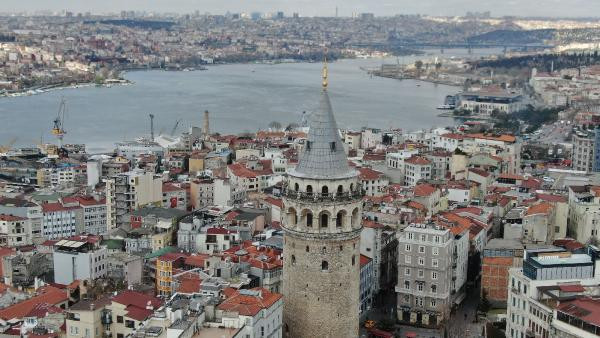 İstanbul'un lüks caddeleri sessizliğe büründü - Resim: 1