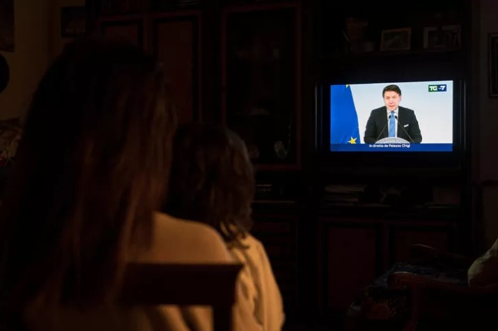 Ölümlerin arttığı İtalya'da radikal karar !