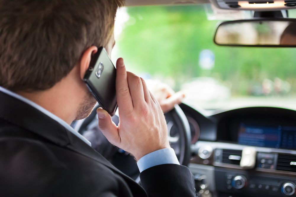 Herkes bunu merak ediyordu Koronavirüse karşı telefonlara dikkat !