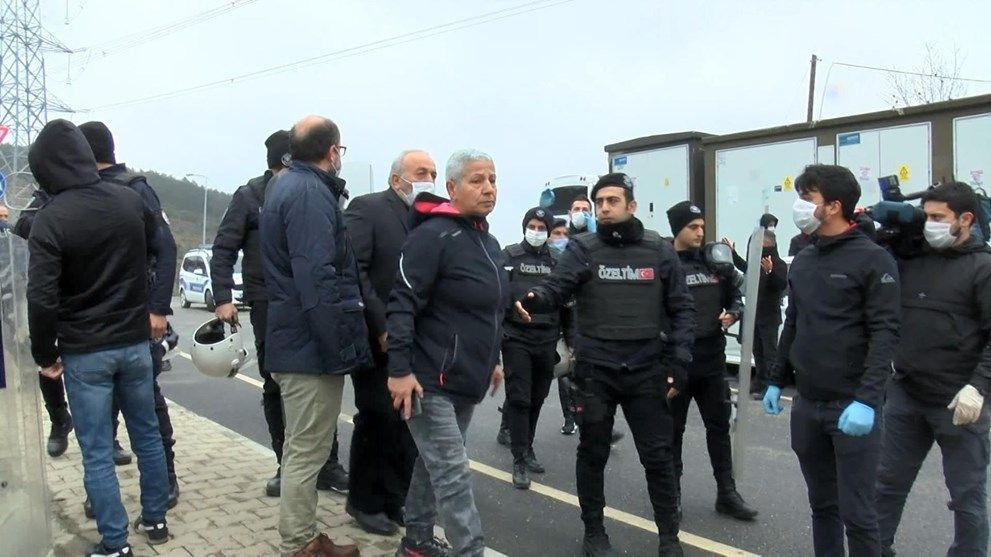 Beykoz'da ''koronavirüs mezarlığı'' tartışması