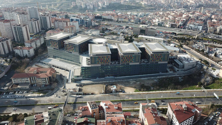 Okmeydanı Eğitim ve Araştırma Hastanesi yeni binasına kavuşuyor