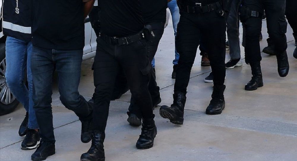 Ankara'da FETÖ operasyonu: 18 gözaltı