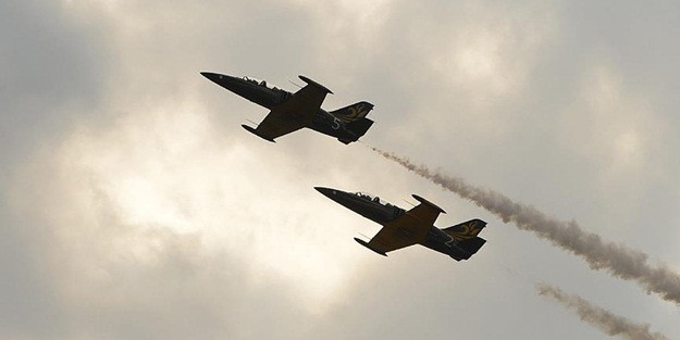 Rus uçakları İdlib'de sivilleri vurdu: Çok sayıda ölü var