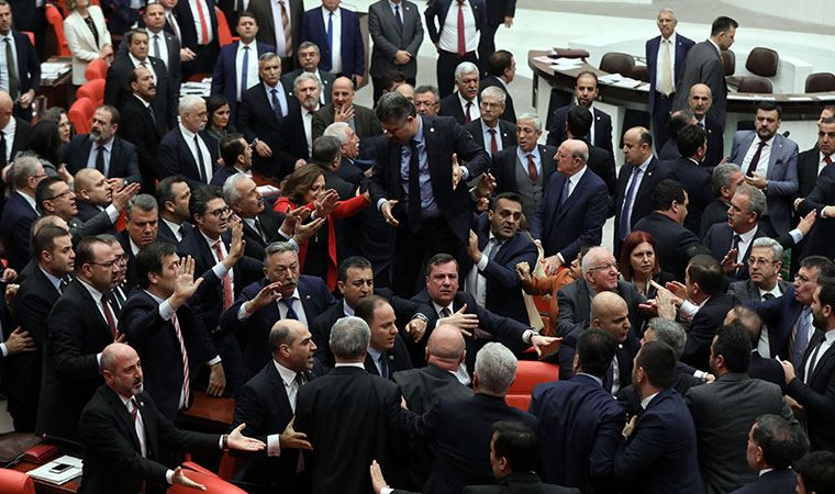 CHP'li Özkoç hakkındaki fezleke Meclis'te