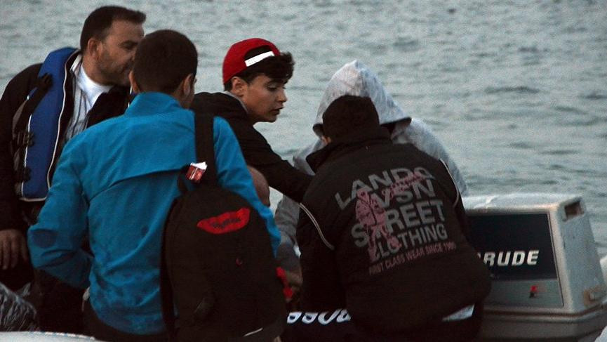 Sığınmacılardan yeni taktik: ''Yüzerek geçiyorlar''