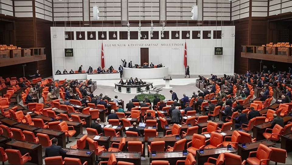 28 vekilin dokunulmazlık dosyası Meclis'te!
