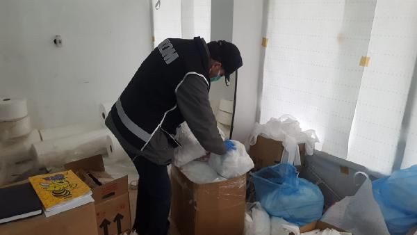 Maske ve dezenfektan kaçakçılarına baskın
