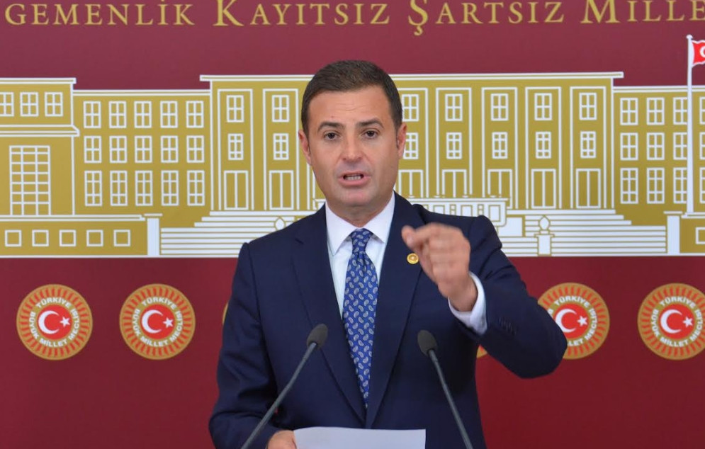 CHP'li Ahmet Akın: ''Elektrik ve doğalgaz vatandaşa ücretsiz verilsin''