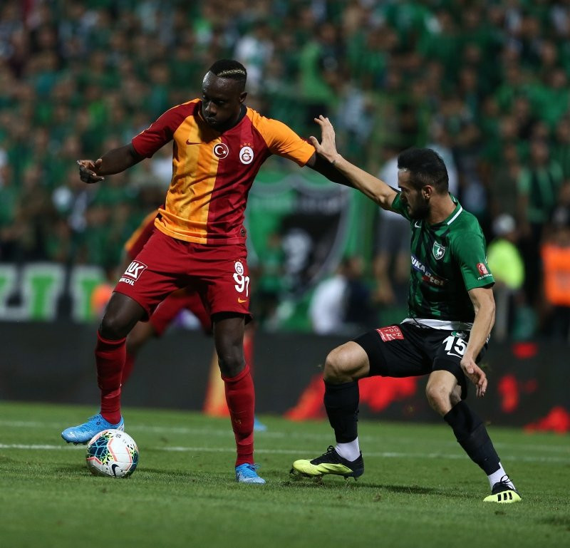Mbaye Diagne'ye tepkiler çığ gibi büyüdü