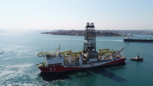 İstanbul Boğazı'nda bir dev! Fatih böyle görüntülendi - Resim: 3