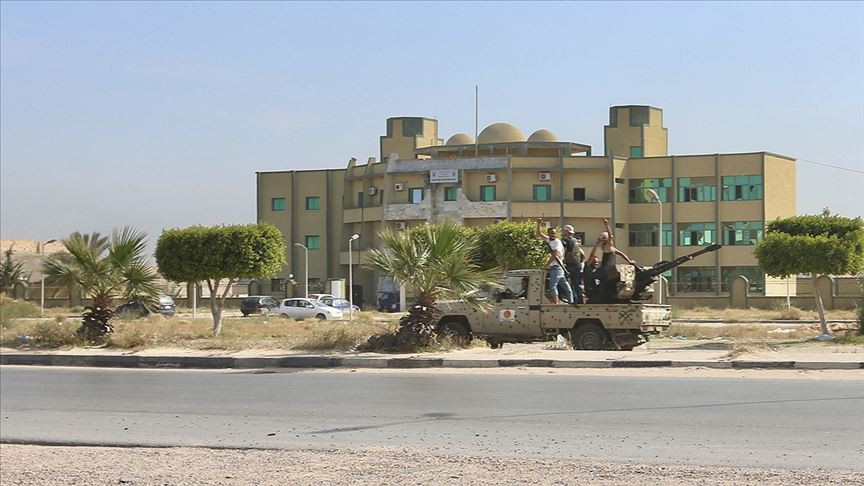 Libya'da Hafter'e ağır darbe