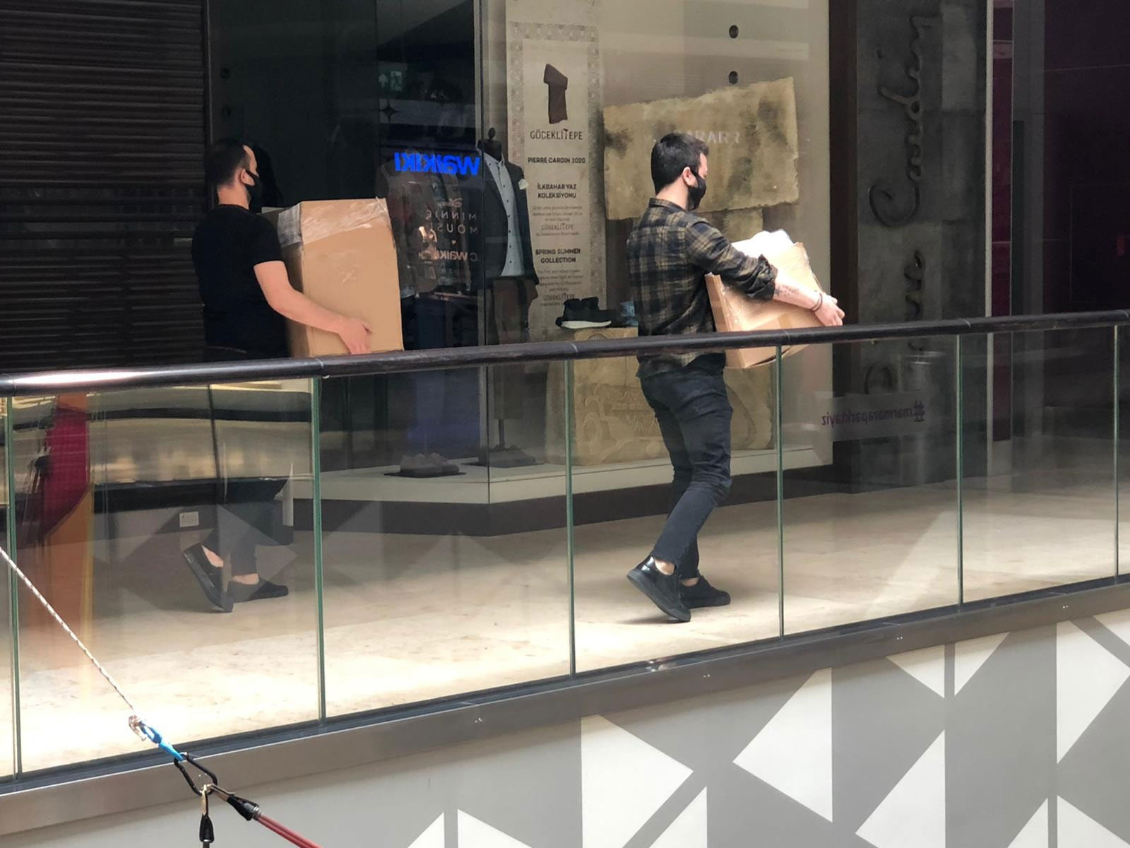 Ünlü markalar İstanbul'daki o AVM'yi boşaltıyor