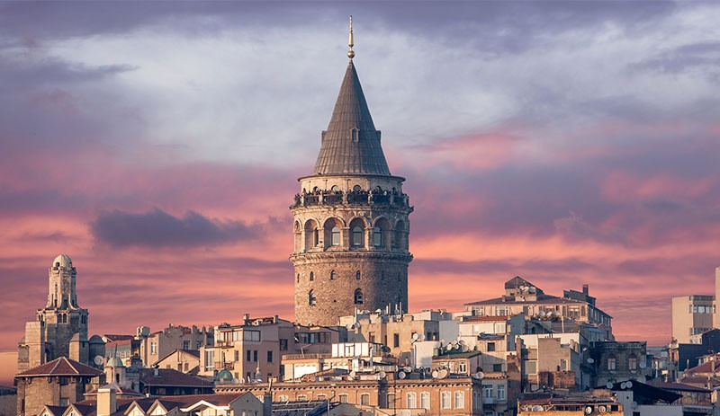 Galata Kulesi’nin İBB'den alınması için açılan dava durduruldu
