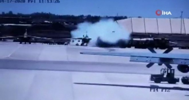 Askeri havalimanında korkunç kaza: Kazara füze ateşlendi!