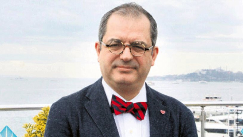 Prof. Dr. Mehmet Çilingiroğlu: ''Sevişirken de maske takın!''