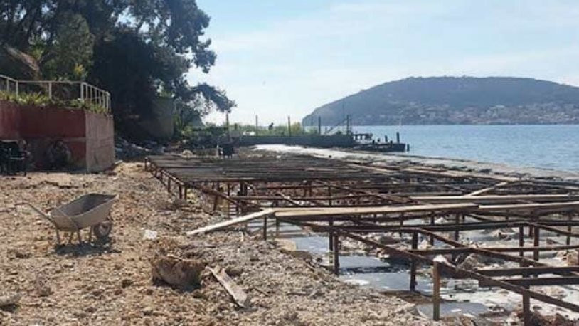 Heybeliada'da plaja 50 ton beton döküldü, şirket ''hata'' dedi