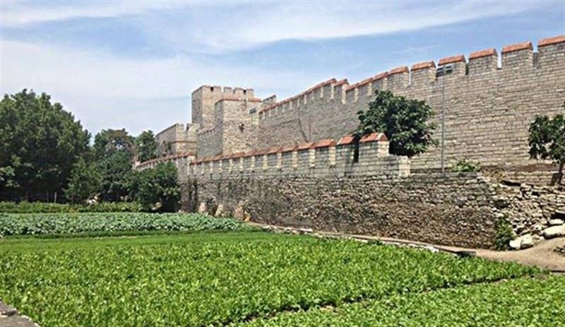 İstanbul'un tarihi noktası ''hobi bahçesi'' oldu