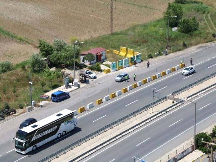 Çanakkale'ye minibüs ve otobüs girişleri yasaklandı