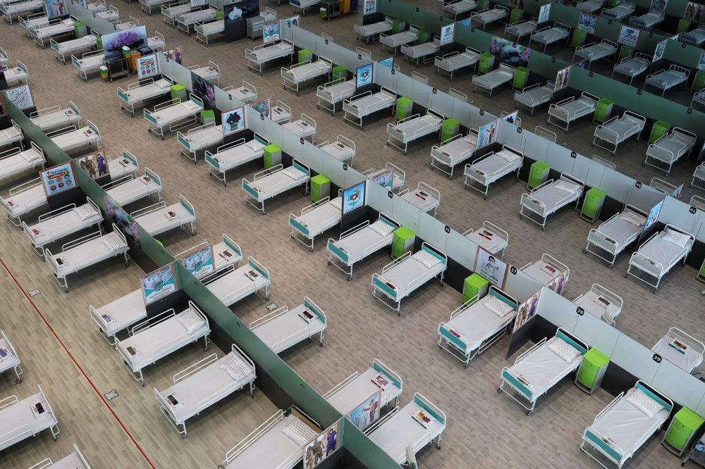 Dev alışveriş merkezi 3 bin yataklı hastaneye dönüştürüldü