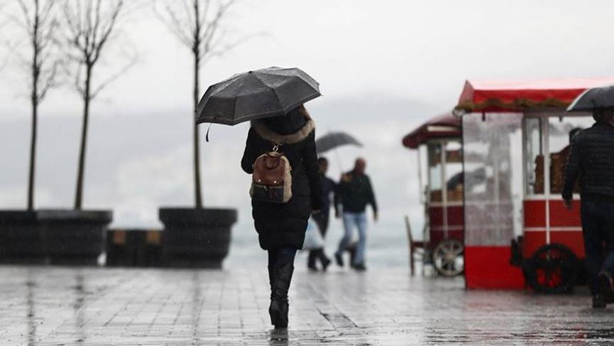 İstanbul'u fırtına vurdu! Meteoroloji'den beklenen açıklama geldi! 
