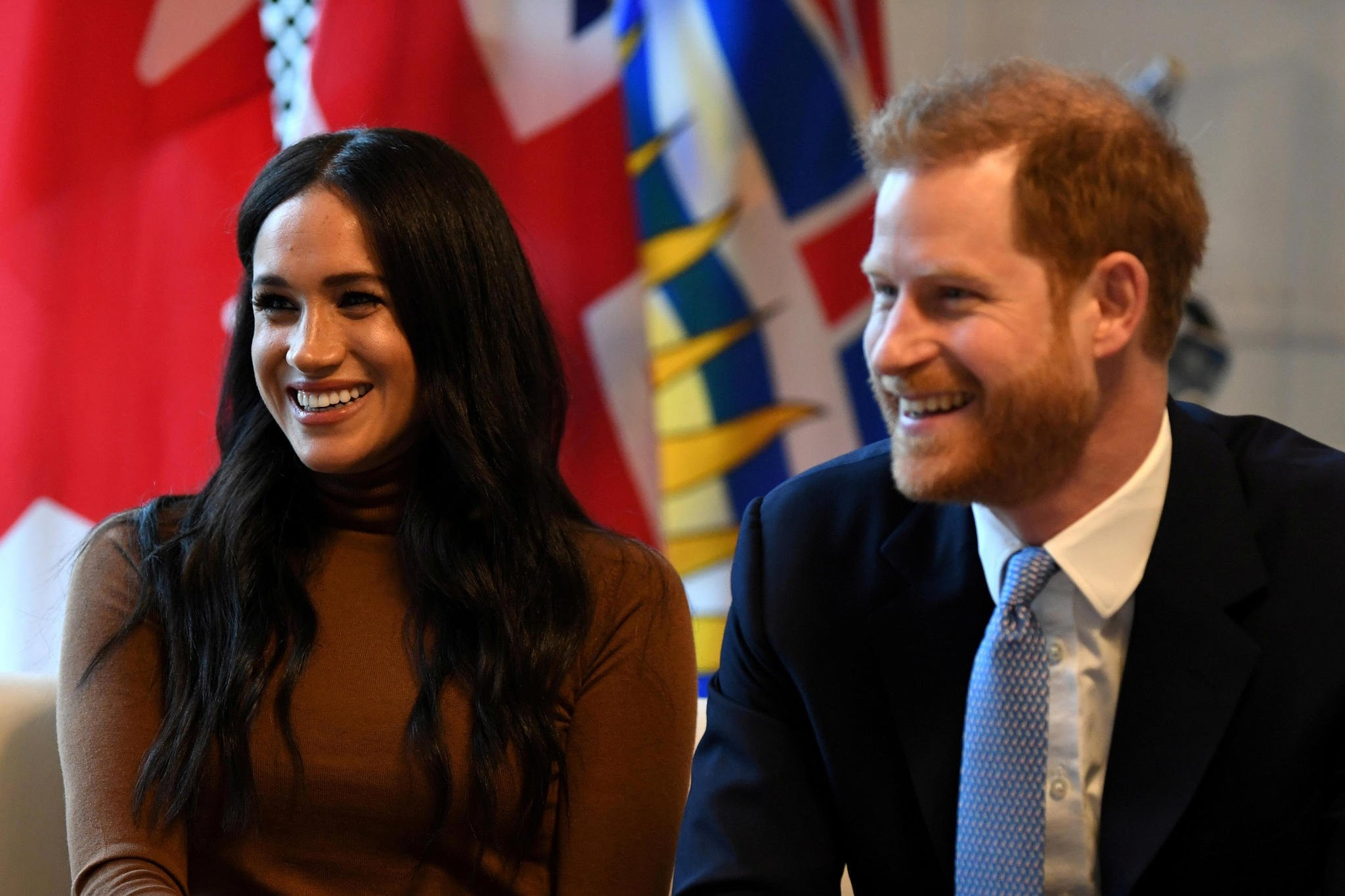 Prens Harry ve Meghan Markle’dan yeni hayata ilk adım