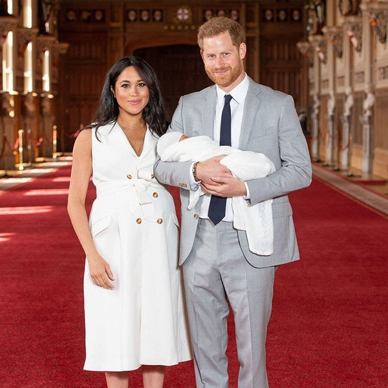Prens Harry ve Meghan Markle’dan yeni hayata ilk adım