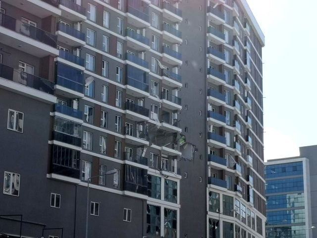 Esenyurt'taki patlamadan korkunç görüntüler! İşte patlama anı