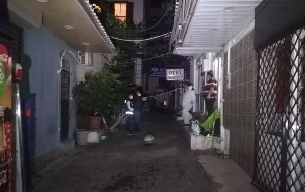 Otelde şüpheli ölüm! 