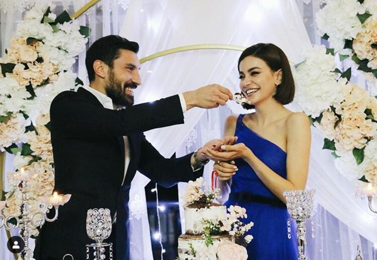 Şilan Makal ve Şener Özbayraklı sessiz sedasız dünyaevine girdi