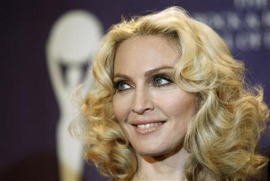 Madonna’nın koronavirüs testi pozitif çıktı!