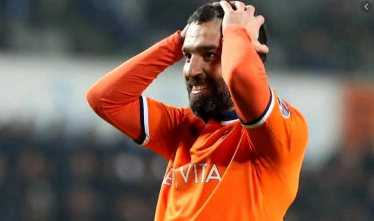 Arda Turan bayramları birbirine kattı!