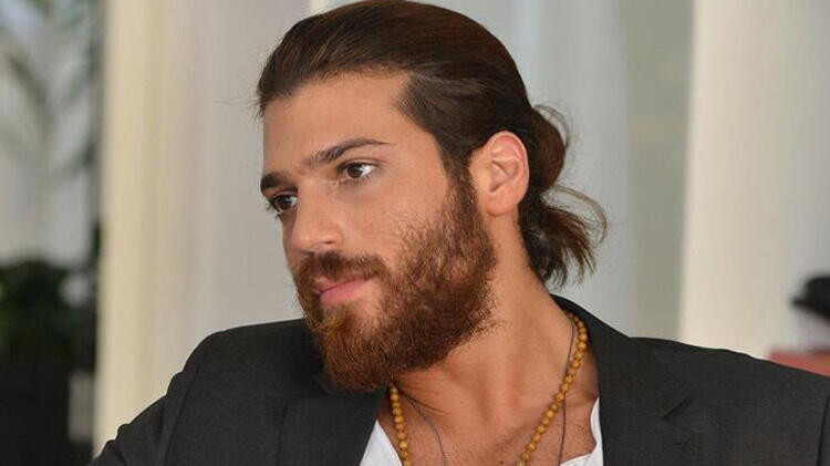 Can Yaman'dan Demet Özdemir açıklaması