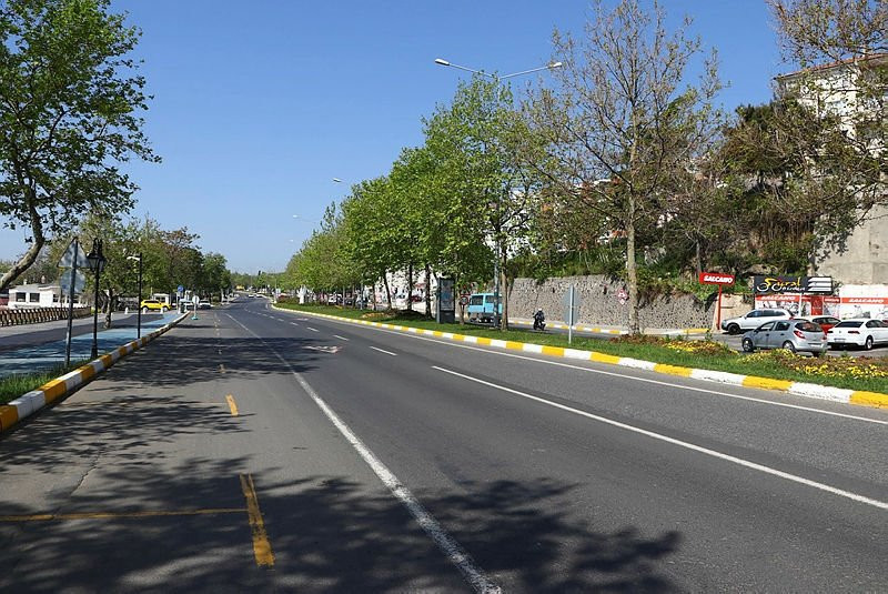 Arefe günü kuaförler ve berberler çalışacak mı?