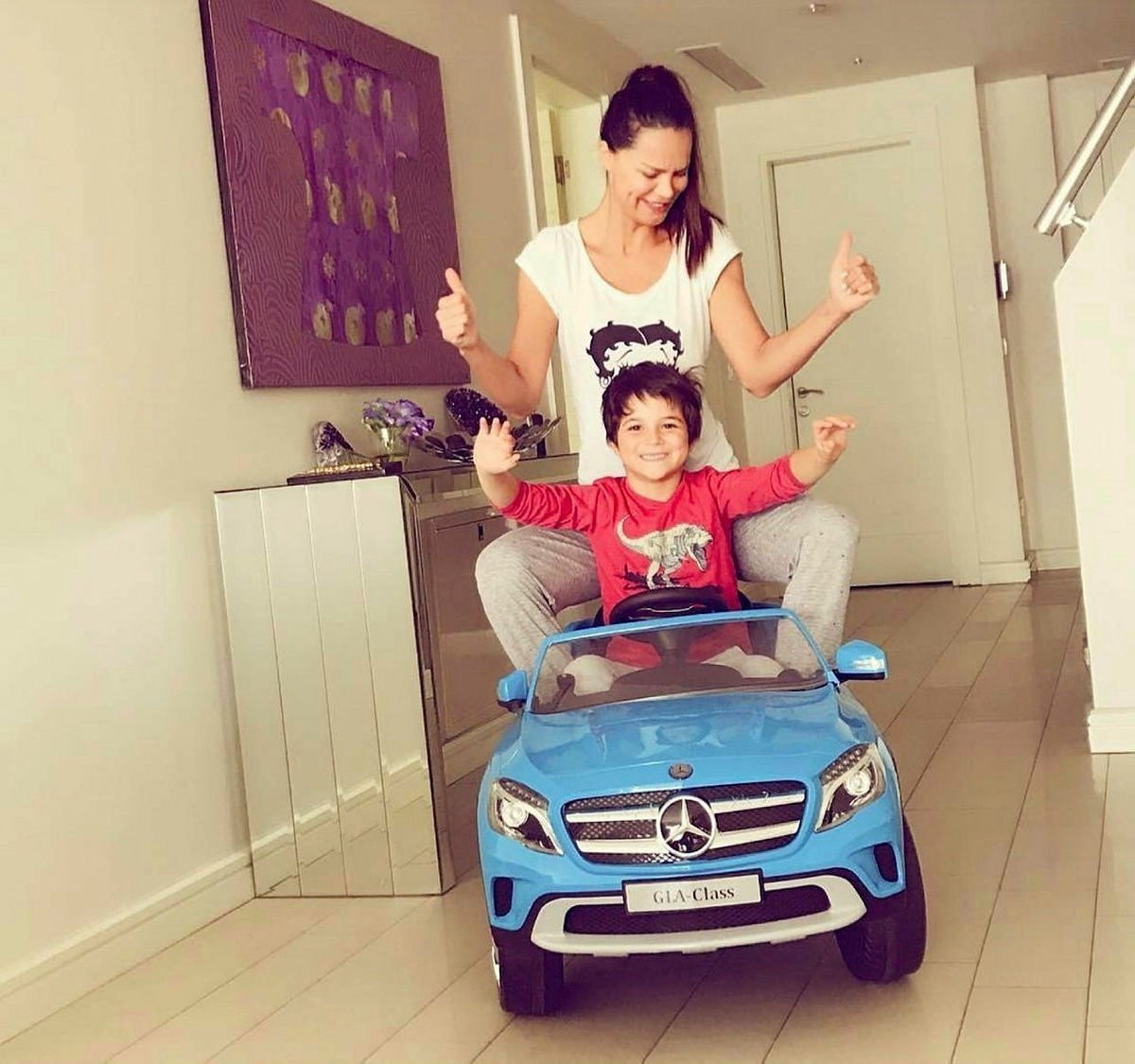 Ebru Şallı’dan Ramazan Bayramı için acı talep
