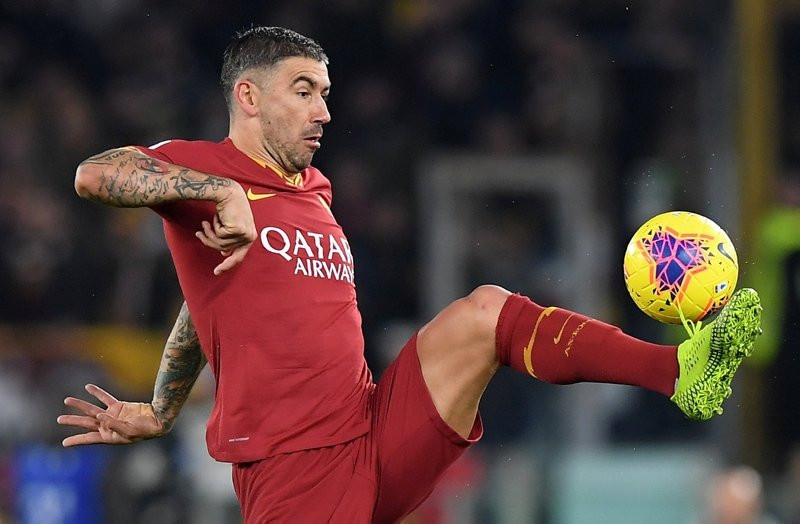 Fenerbahçe'nin gözdesi Aleksandar Kolarov'dan flaş karar!