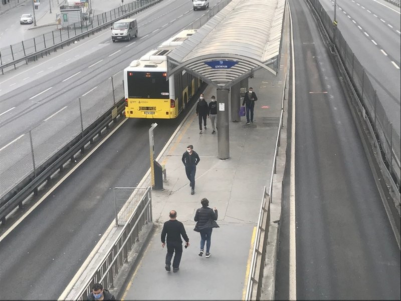 Uzmanlar endişeli! İşte normalleşme sürecinde İstanbul'u bekleyen sorun