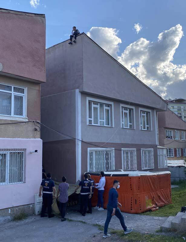 İntihar etmek isteyen genci böyle izlediler!