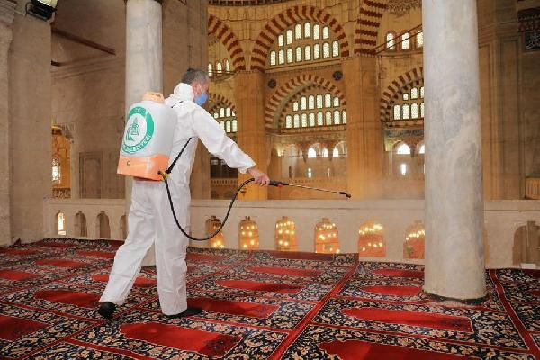 Cuma namazı öncesi camiler için kritik uyarı!